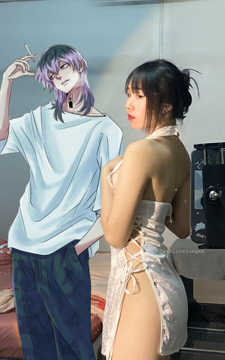 熟女のおっぱいオンリーファンズ ホットセックス 写真