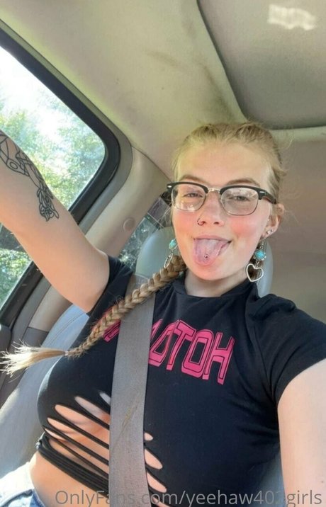 yeehaw402girls HDスター 写真
