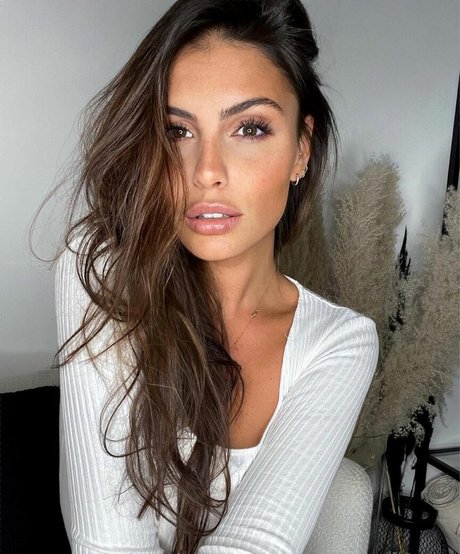 Natasha Nesci プロフィール写真