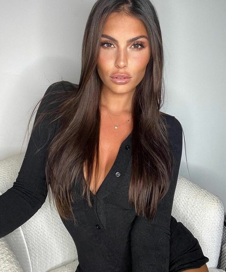 Natasha Nesci 美しい女優 アーカイブ