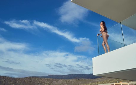 乳首オーガズム オンリーファンズ 美しい裸 写真