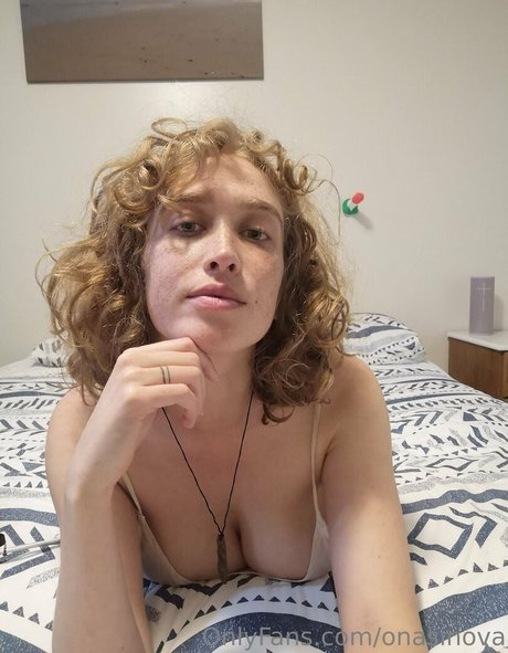 onasinova 高品質女優 ギャラリー