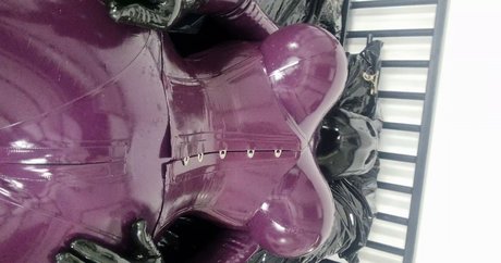 rubberdollemma アートモデル 写真