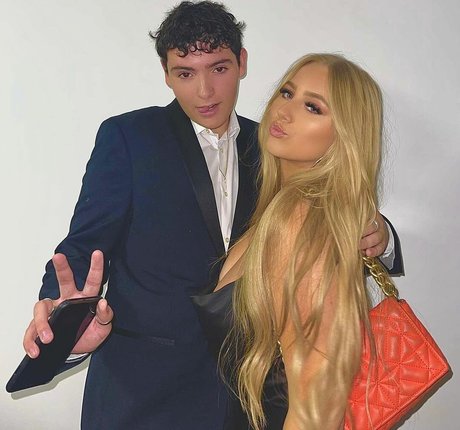 Gracie M 最高のポルノスター ギャラリー