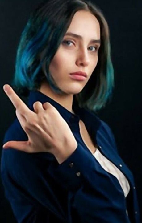 ストリップショー オンリーファンズ トップ ギャラリー