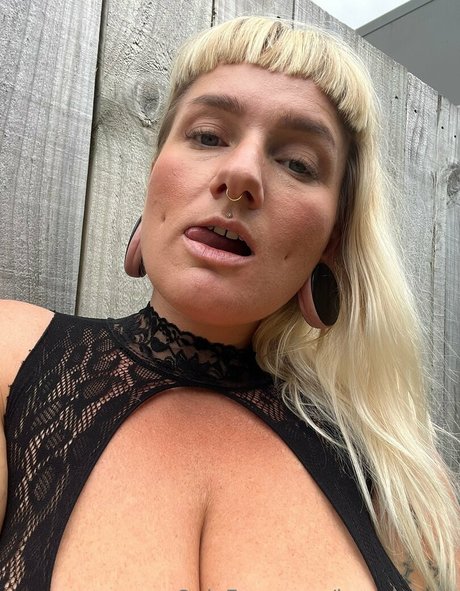 bonnielady ポルノスター 可愛い ギャラリー