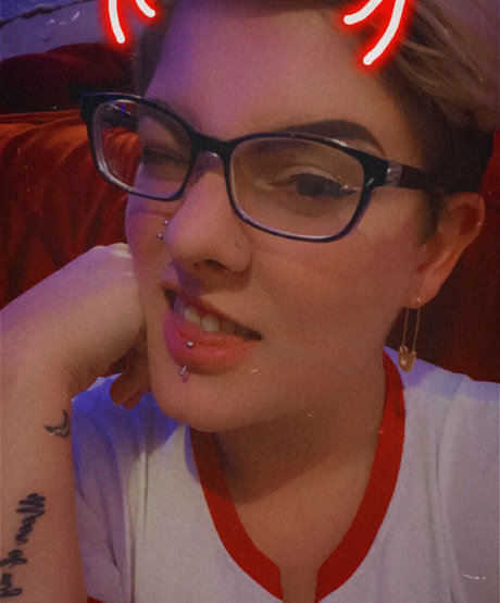 mommadigshentai 完璧な女優 画像