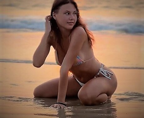 ニューハーフオンリーファン ホットヌード 写真