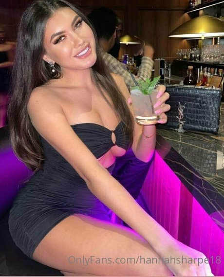 ティーンランジェリーオンリーファンズ 美しい裸 ギャラリー