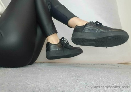 Sarahs fetish world 裸モデル ギャラリー