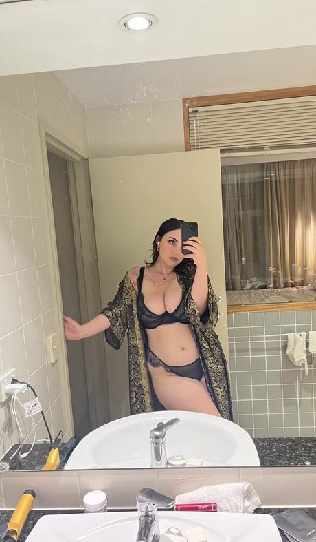 sab otuer 可愛いモデル 画像