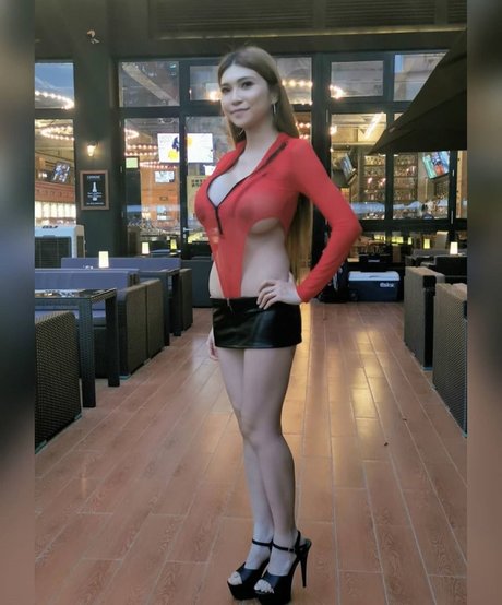 アナルxxx オンリーファンズ ポルノグラフィック 写真