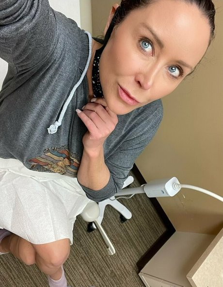 巨大なお尻のオンリーファンズ ポルノ ギャラリー