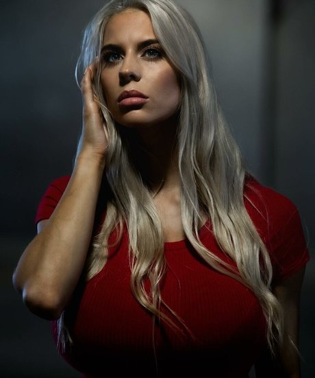 Katelyn Keplar 美しいポルノスター 写真