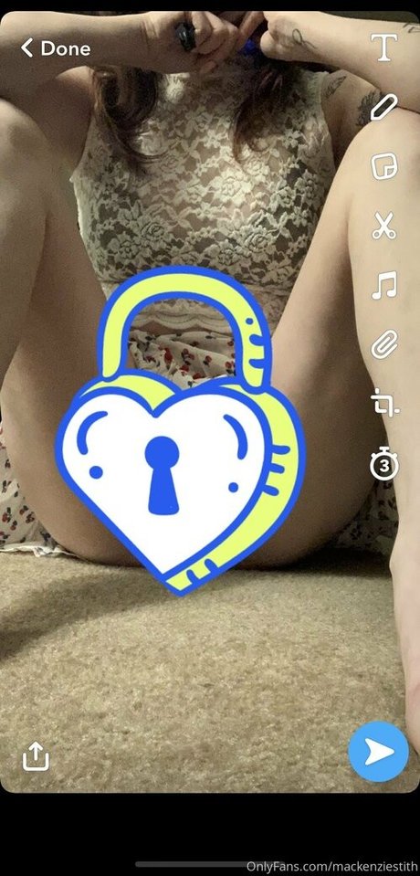 サッカーママオンリーファンズ ホット 画像