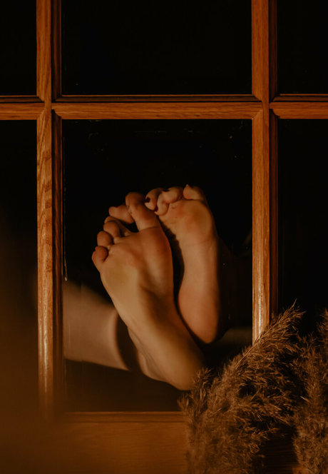 feetish babes アダルトモデル 写真