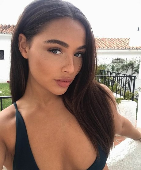 太ったお母さんオンリーファンズ トップ 写真