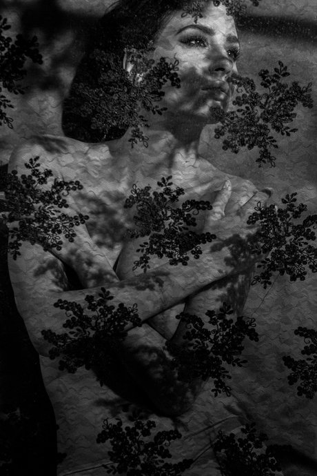 オイルを塗った巨乳オンリーファンズ えろ ギャラリー