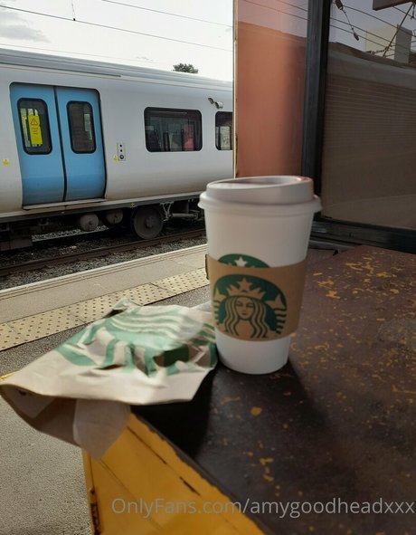 amygoodheadxxx アダルトモデル アーカイブ