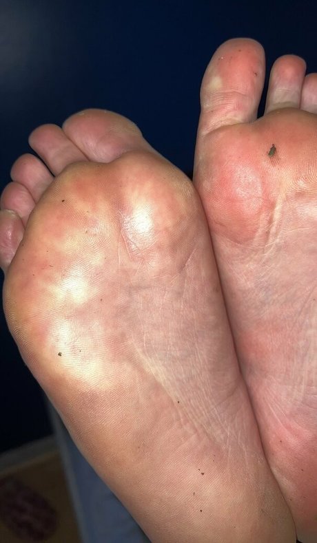 Queen Sarah ヌードモデル 画像