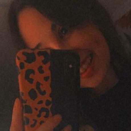 巨乳ストリップオンリーファンズ ホットヌード 写真