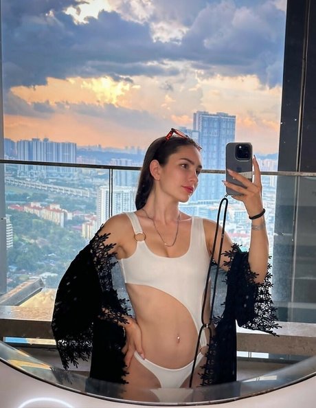 Kylie D セックスポルノスター 写真