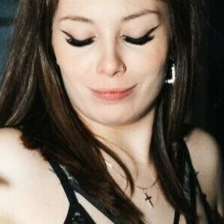 Mariborcanke ポルノモデル 画像