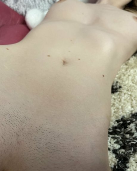 Nikkiinnirvana 裸モデル 写真