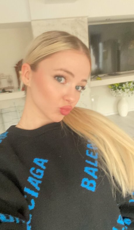 yourgoddess4ever 無料のポルノスター 写真