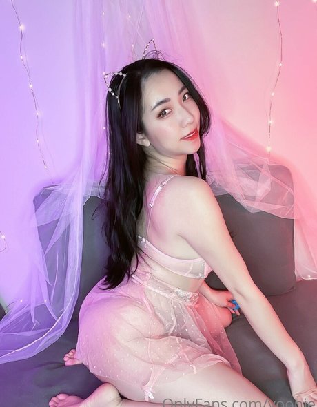 Yoonie HD女優 ギャラリー