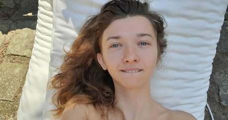 beeboo girl スター xxx 画像