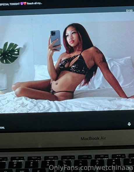 Wetchinaaa アダルトスター 画像