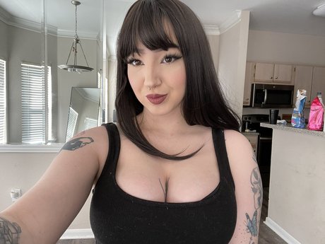 Krissyscx HD女優 画像