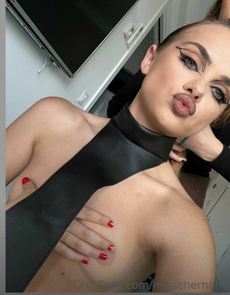 黒人女性のオンリーファンズ ホット裸 写真