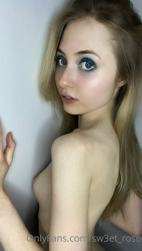 アウトドア 熟女 オンリーファンズ ポルノ 画像