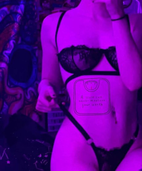 ナースオンリーファンズ 美しい裸 写真