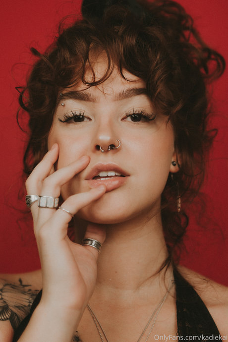 kadiekai 素敵なポルノスター 画像