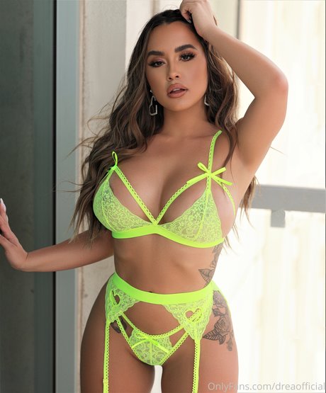 妊娠中のオンリーファンズ ホットセクシー 写真