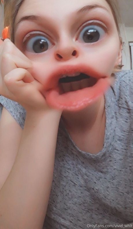 Vivid Whit ポルノスター 可愛い ギャラリー