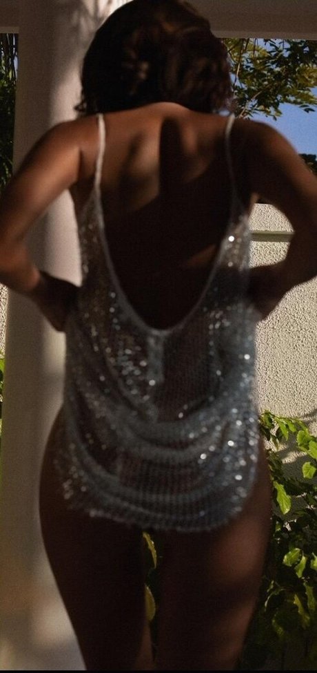 ティーンウェブカメラオンリーファンズ 無料ポルノ 写真