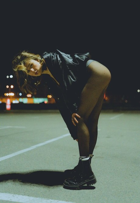 Lilbiii Sashatman セクシーモデル アーカイブ