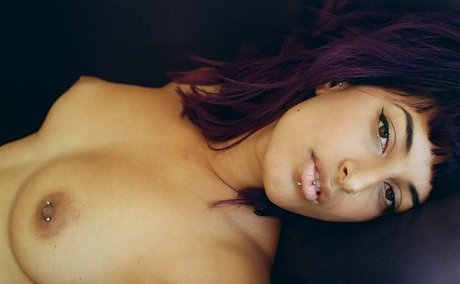 Kali Sudhra アダルトモデル 写真