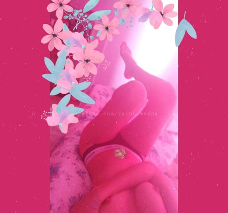 ビーチセックスオンリーファンズ ヌード 写真