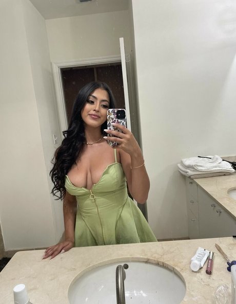 Sophia Leone アダルトモデル 画像