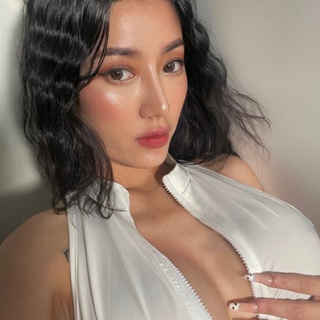 ニューハーフの乗馬オンリーファンズ xxx アーカイブ