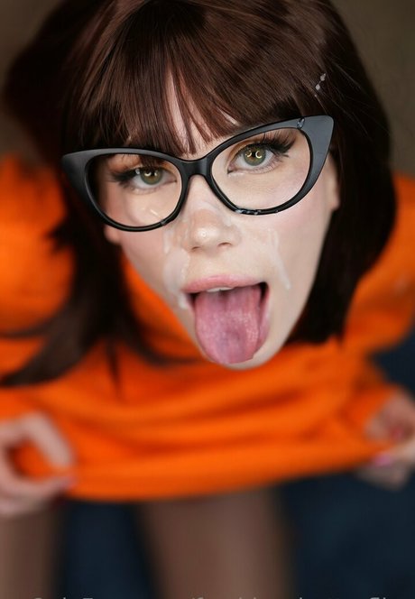 大きなプッシー唇オンリーファンズ ポルノ 画像