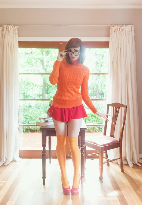 ランジェリーヌードオンリーファンズ アダルト無料 画像