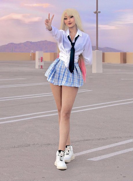 Tsuwukii エロティックモデル 画像