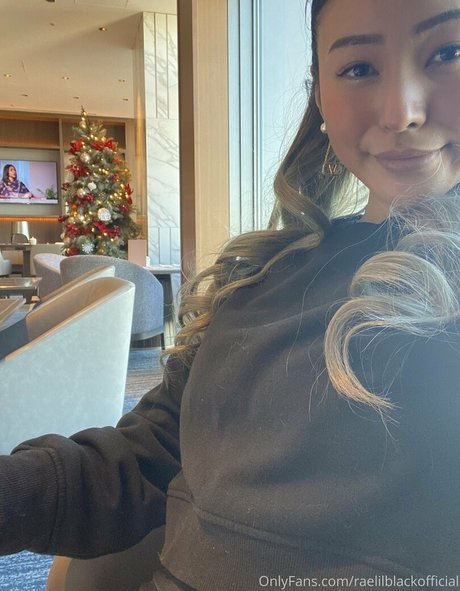 カムフィートオンリーファンズ ポルノ 写真