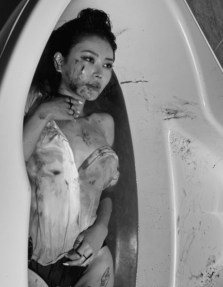 RaeLilBlack 可愛い女優 写真